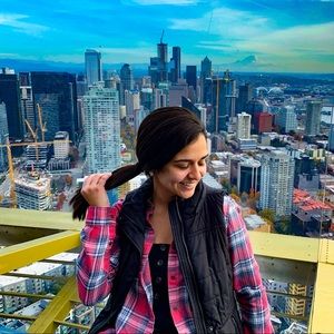 Meet your Posher, Jenna